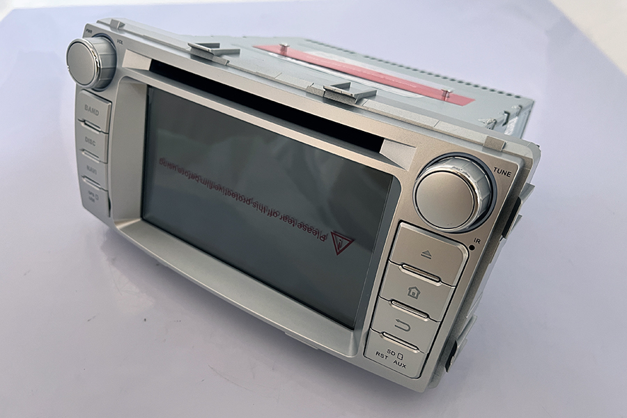 Toyota Hilux 2012-2015 aftermarket radio upgrade carplay bluetooth 