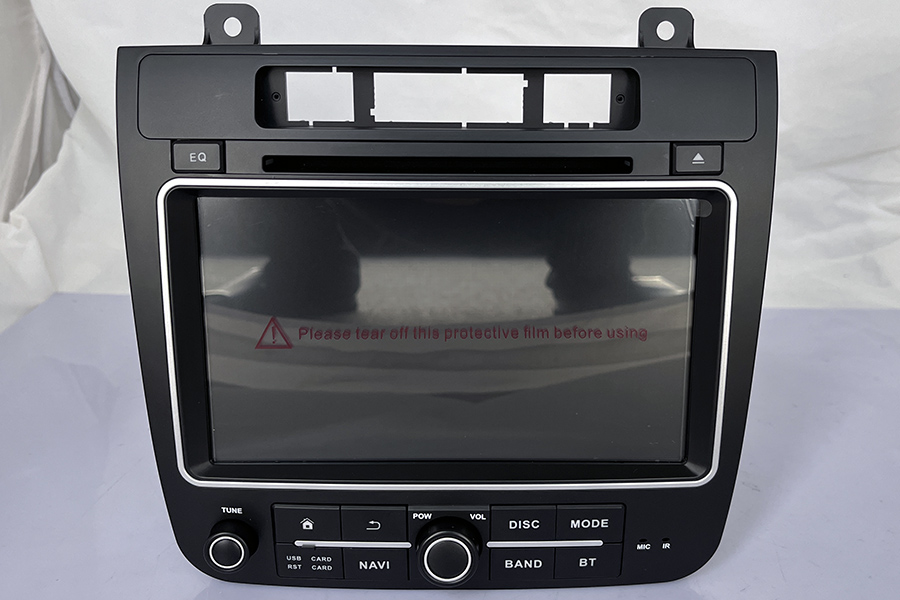 Volkswagen Touareg 2011-2014 Aftermarket Radio Upgrade DAB 