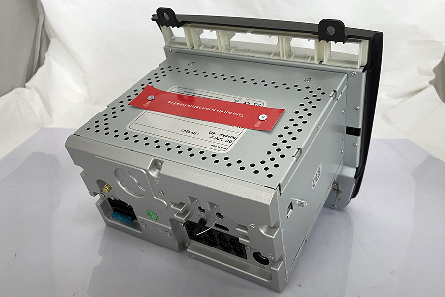 Volkswagen Touareg 2011-2014 Aftermarket Radio Upgrade DAB 