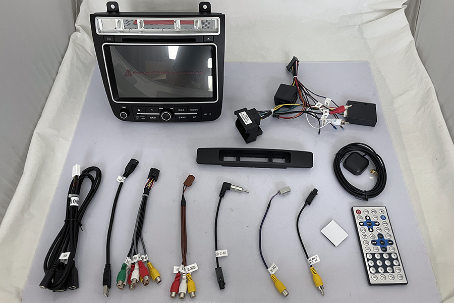 Volkswagen Touareg 2011-2014 Aftermarket Radio Upgrade DAB 