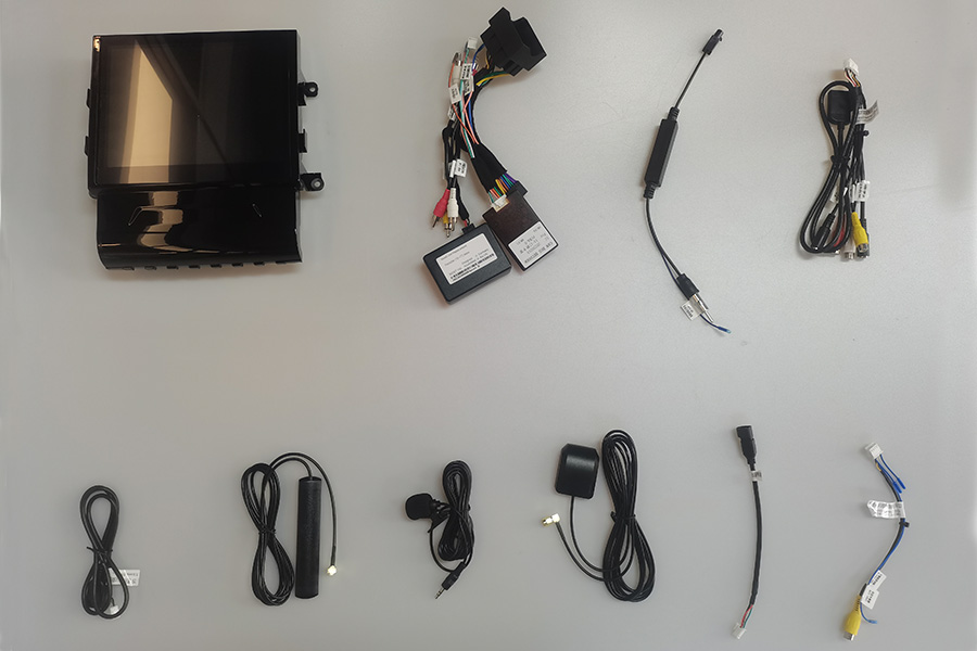 Porsche Macan 2014-2018 Aftermarket Radio Replacement 