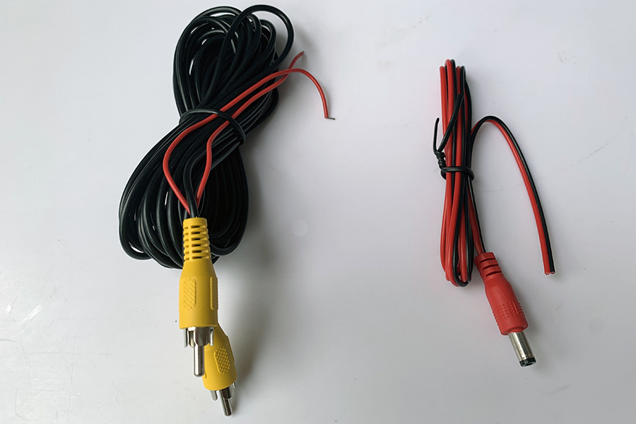 Universal Front/Reverse Camera with screw mounting